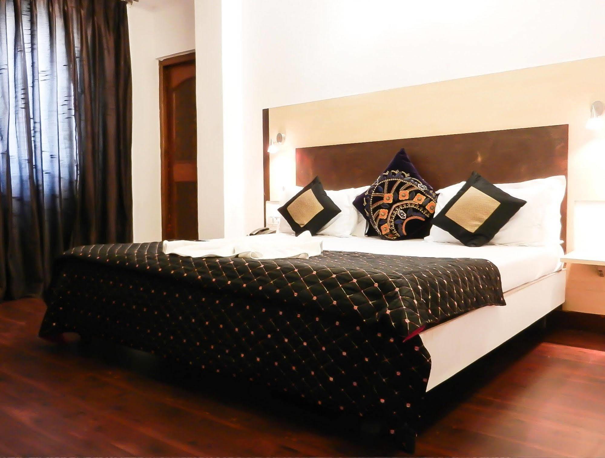Itsy Hotels Banana Boutique Varanasi Eksteriør bilde